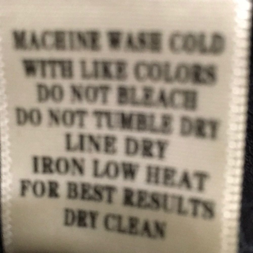 NWT Super Cute Ruffled Sweatshirt. - Picture 3 of 8